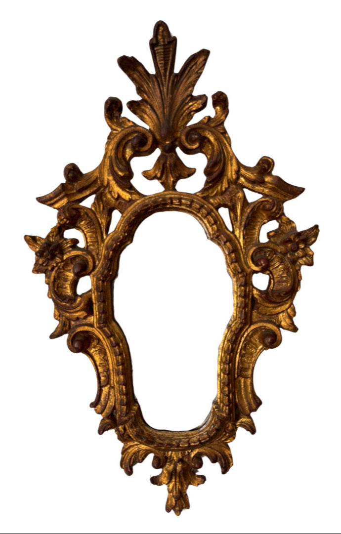 Italian Carved Giltwood Mirror