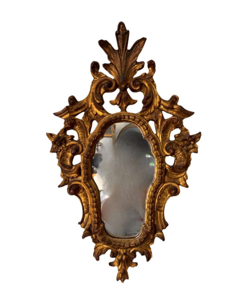 Italian Carved Giltwood Mirror